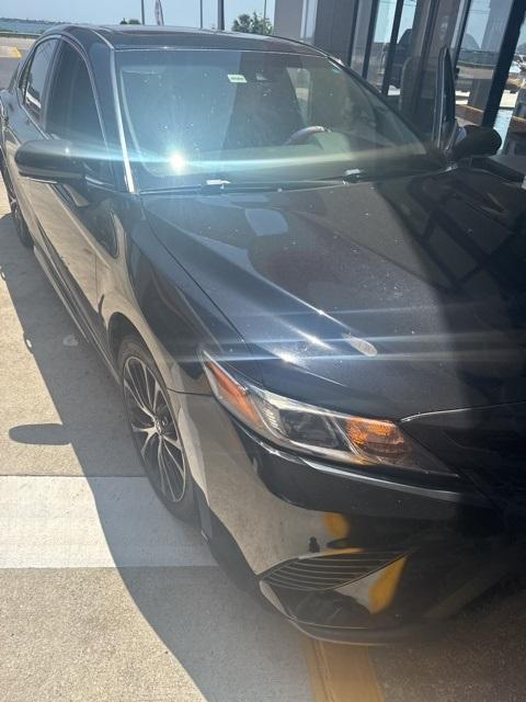 used 2018 Toyota Camry car, priced at $14,982