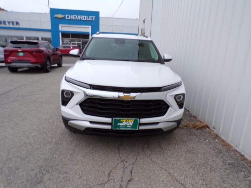 new 2025 Chevrolet TrailBlazer car, priced at $30,080