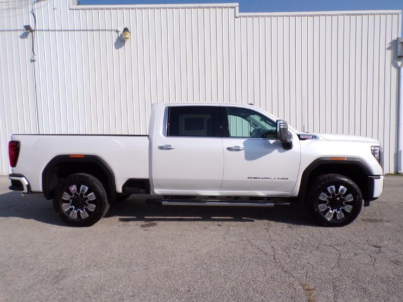 new 2024 GMC Sierra 2500 car, priced at $86,595