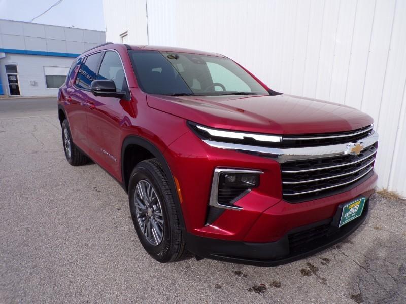 new 2025 Chevrolet Traverse car, priced at $43,990