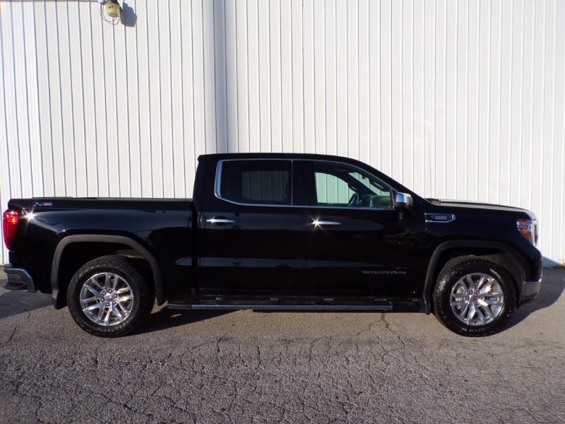 used 2021 GMC Sierra 1500 car, priced at $35,995