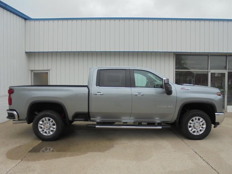 new 2024 Chevrolet Silverado 2500 car, priced at $79,365