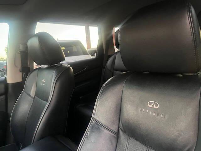 used 2014 INFINITI QX60 Hybrid car, priced at $9,990