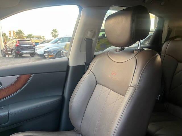 used 2013 INFINITI FX37 car, priced at $9,990