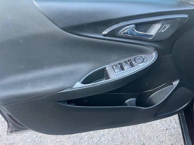 used 2021 Chevrolet Malibu car, priced at $13,990