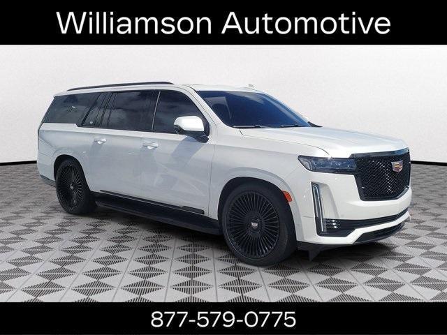 used 2022 Cadillac Escalade ESV car, priced at $64,995