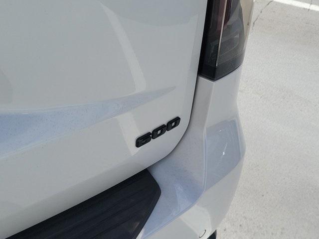 used 2022 Cadillac Escalade ESV car, priced at $64,995