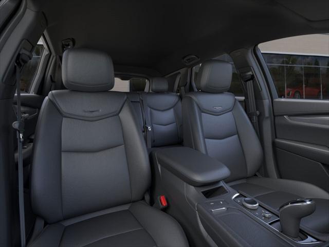 new 2025 Cadillac XT5 car, priced at $45,590