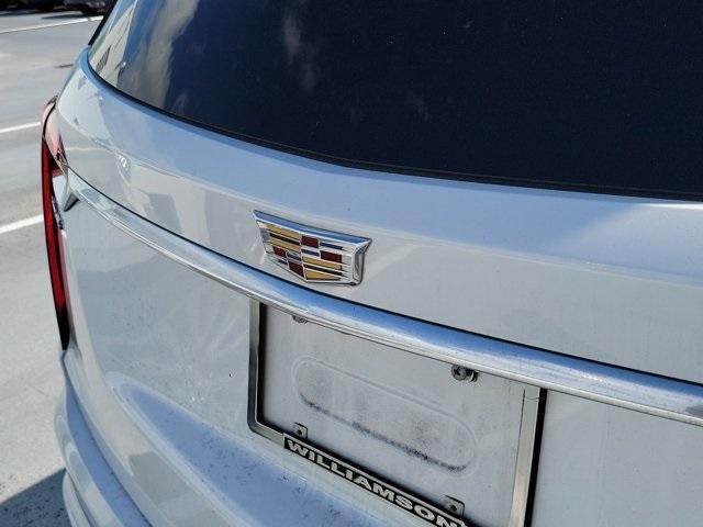 used 2023 Cadillac XT6 car, priced at $38,595