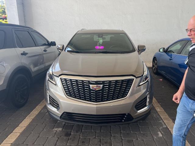 used 2022 Cadillac XT5 car, priced at $26,995