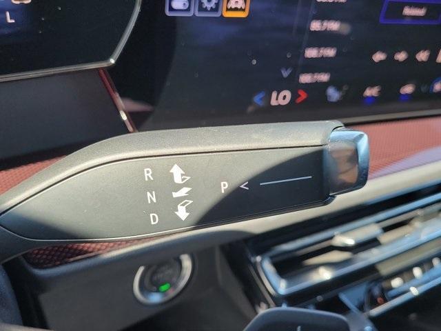 used 2024 Chevrolet Traverse car, priced at $41,495