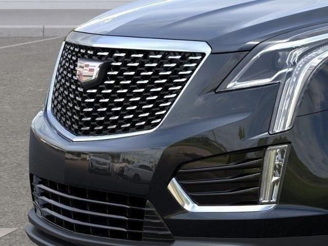 new 2025 Cadillac XT5 car, priced at $41,537