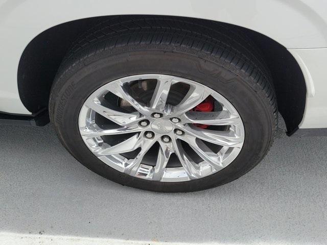 used 2023 Cadillac Escalade ESV car, priced at $64,895