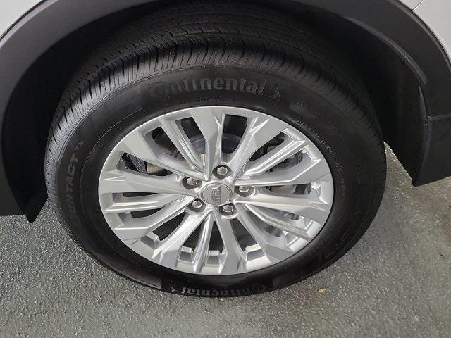 used 2024 Cadillac XT4 car, priced at $33,995