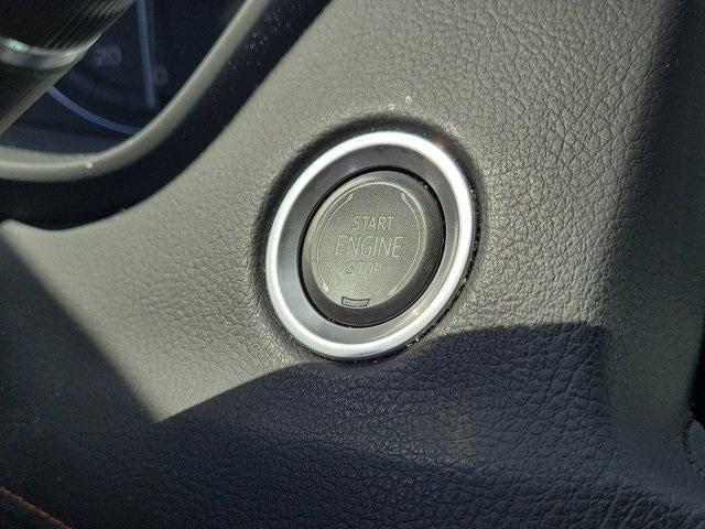 used 2022 Cadillac XT4 car, priced at $28,695