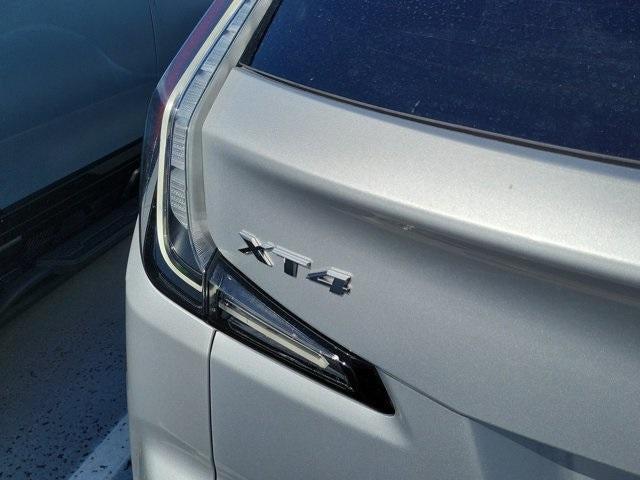 used 2022 Cadillac XT4 car, priced at $28,695