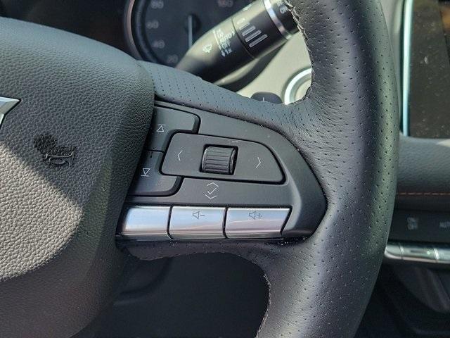 used 2022 Cadillac XT4 car, priced at $28,695