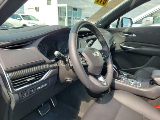 used 2022 Cadillac XT4 car, priced at $28,695