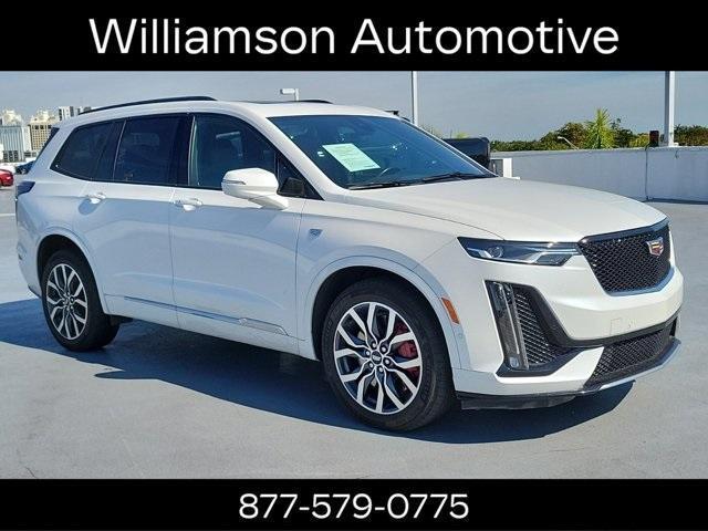 used 2023 Cadillac XT6 car, priced at $43,995