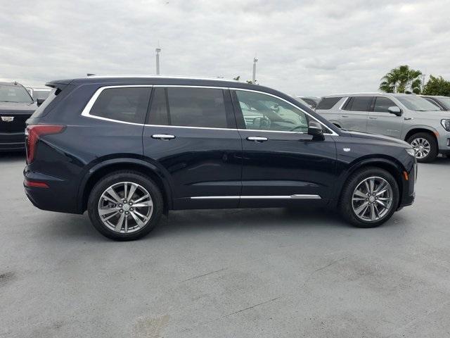 used 2022 Cadillac XT6 car, priced at $36,895