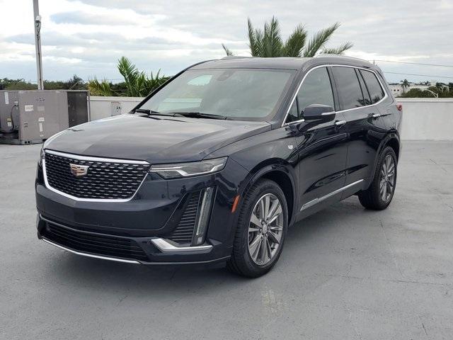 used 2022 Cadillac XT6 car, priced at $36,895