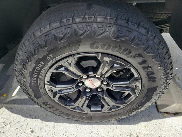 used 2023 GMC Canyon car, priced at $32,695