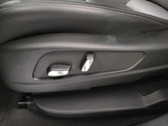 used 2024 Cadillac XT5 car, priced at $36,895