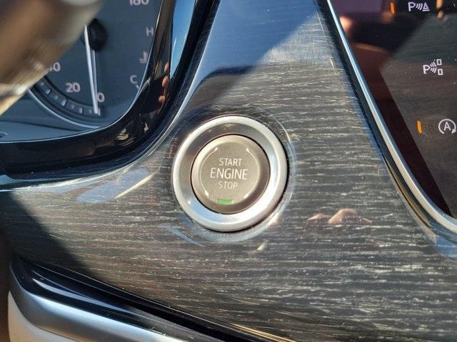 used 2024 Cadillac XT6 car, priced at $44,795