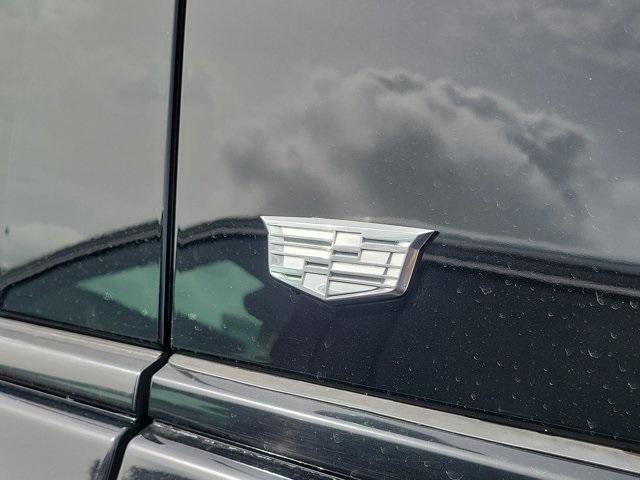 used 2021 Cadillac Escalade ESV car, priced at $67,895