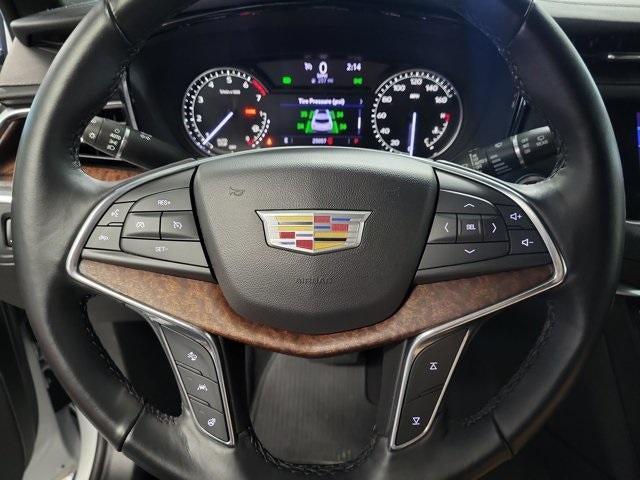 used 2022 Cadillac XT5 car, priced at $30,995