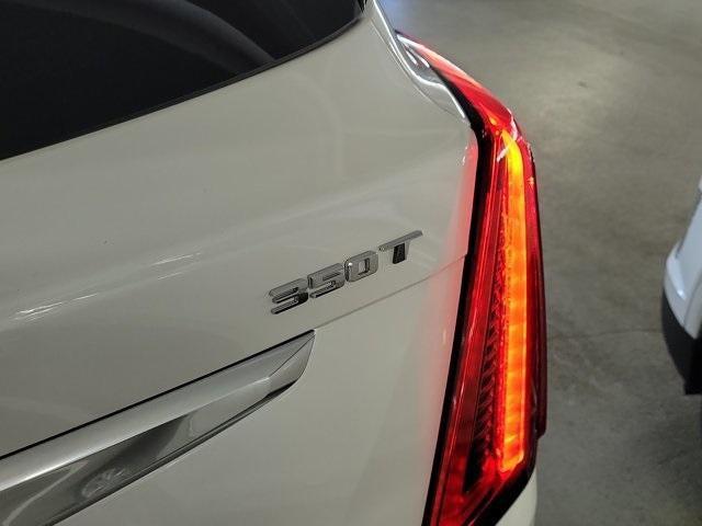 used 2022 Cadillac XT5 car, priced at $30,995