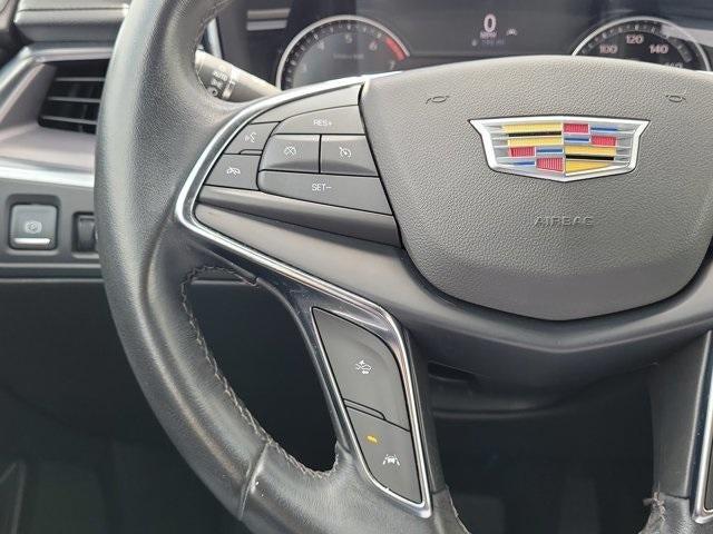 used 2022 Cadillac XT5 car, priced at $26,995