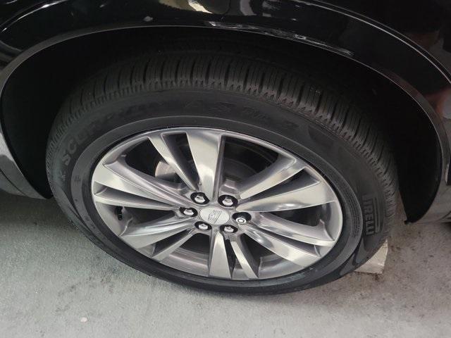 used 2022 Cadillac XT6 car, priced at $32,795