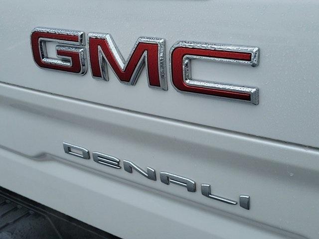 used 2022 GMC Sierra 1500 car, priced at $46,895