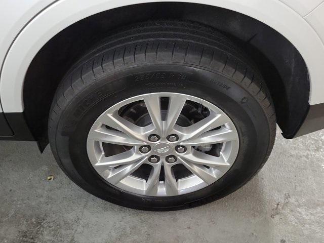 used 2022 Cadillac XT5 car, priced at $26,595