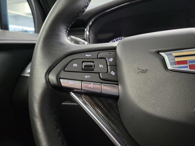 used 2022 Cadillac XT6 car, priced at $35,895