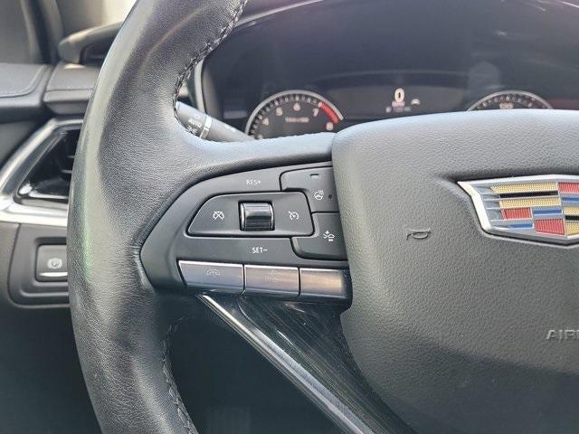 used 2022 Cadillac XT6 car, priced at $37,395