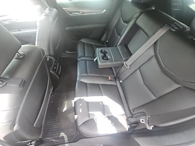 used 2022 Cadillac XT5 car, priced at $25,995