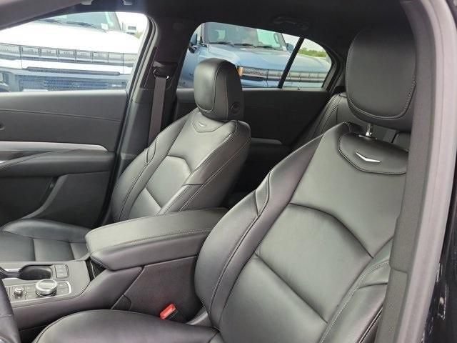 used 2023 Cadillac XT4 car, priced at $27,895
