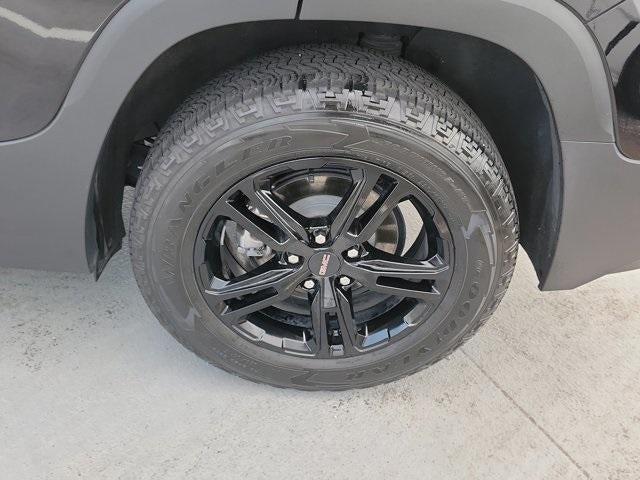 used 2022 GMC Terrain car, priced at $25,895
