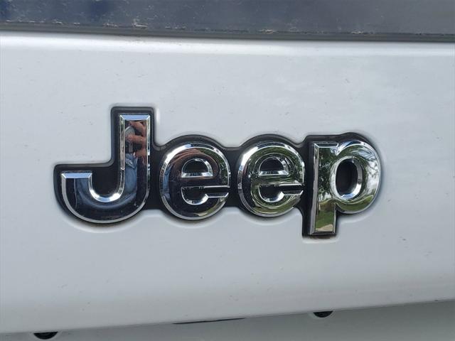used 2019 Jeep Cherokee car, priced at $11,357