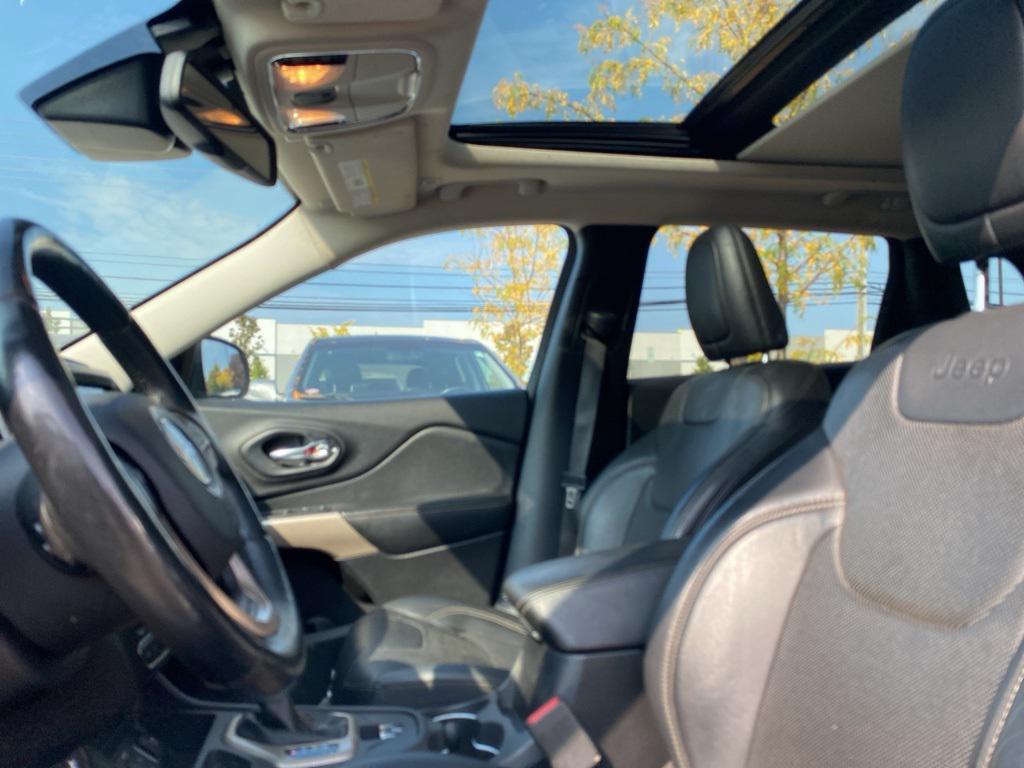 used 2018 Jeep Cherokee car, priced at $12,307