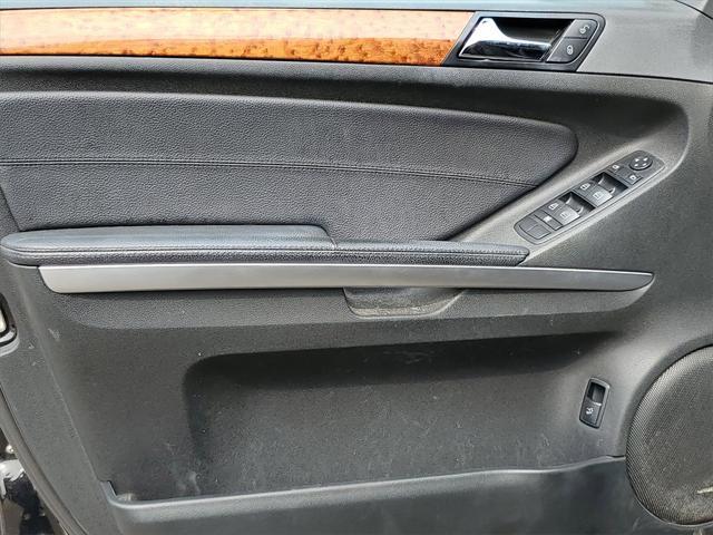 used 2009 Mercedes-Benz M-Class car, priced at $6,754