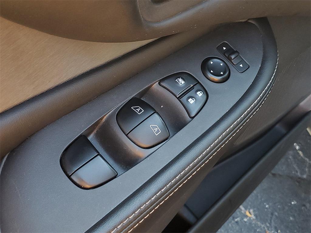 used 2021 Nissan Murano car, priced at $17,747