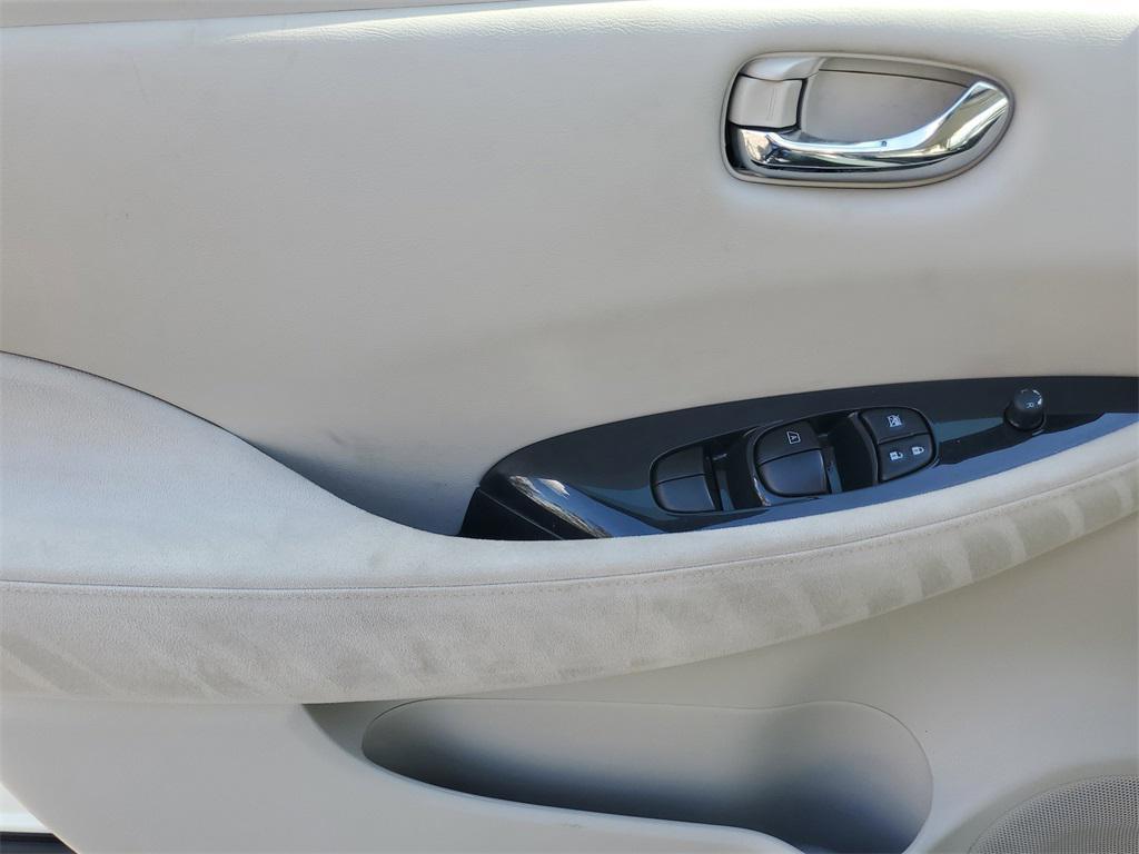 used 2011 Nissan Leaf car, priced at $7,497
