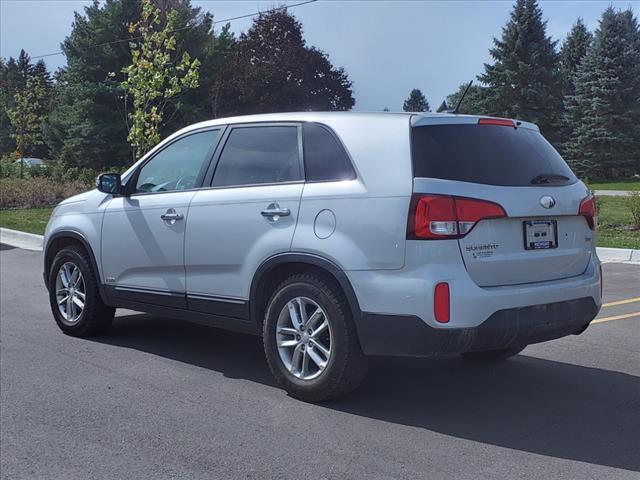 used 2015 Kia Sorento car, priced at $7,938