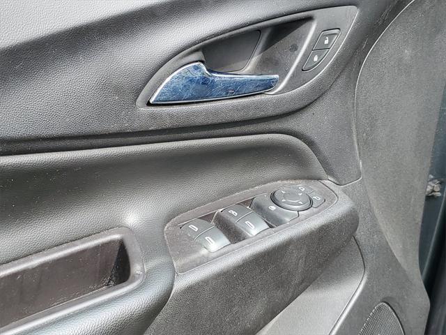 used 2020 Chevrolet Equinox car, priced at $13,711