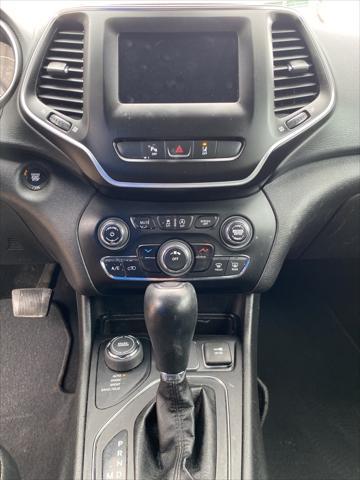 used 2021 Jeep Cherokee car, priced at $17,395