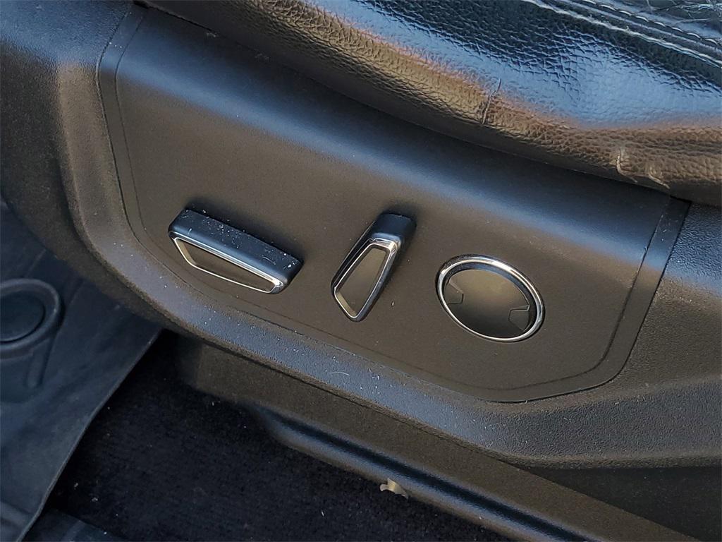 used 2015 Ford F-150 car, priced at $10,890