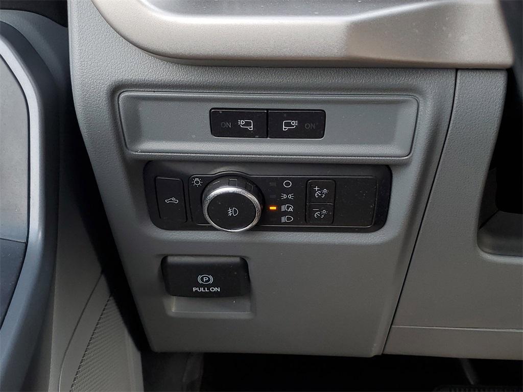 used 2021 Ford F-150 car, priced at $26,877